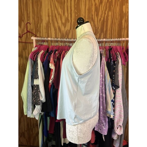 Halara Cut Out Curved Hem Running Tank Top Almost Aqua Sz S NWT Workout - Picture 5 of 11